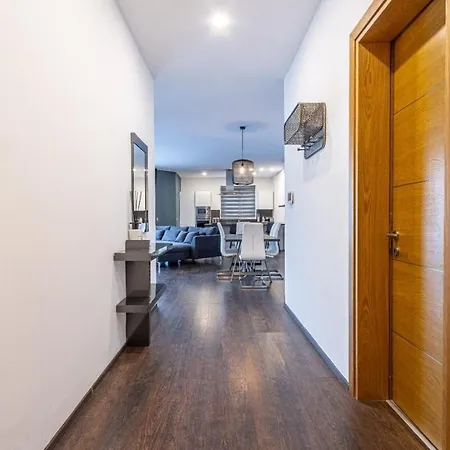 Modern 2 Bedroom Pendergardens St Julian Lejlighed