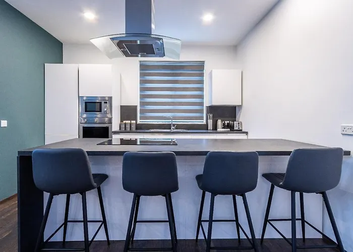 Modern 2 Bedroom Pendergardens St Julian شقة سانت جوليان