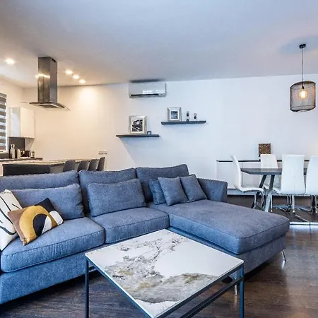 Apartment Modern 2 Bedroom Pendergardens St Julian *