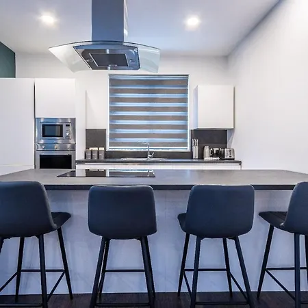 Modern 2 Bedroom Pendergardens St Julian Daire Saint Julian's