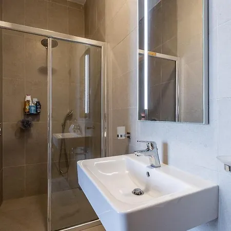 Modern 2 Bedroom Pendergardens St Julian * San Ġiljan