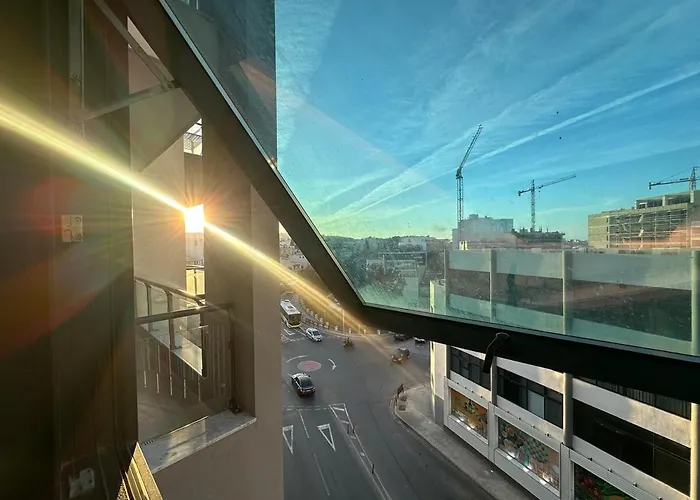 Modern 2 Bedroom Pendergardens St Julian