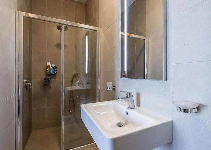 Modern 2 Bedroom Pendergardens St Julian * Saint Julian's